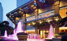 Doubletree By Hilton Guangzhou-Free Shuttle Bus To Canton Fair Complex & Overseas Buyer Registration Services During Canton Fair Period Exterior photo
