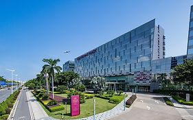 Crowne Plaza Guangzhou Huadu, An Ihg Hotel - Free Shuttle Bus To Canton Fair During Exhibition Period Exterior photo